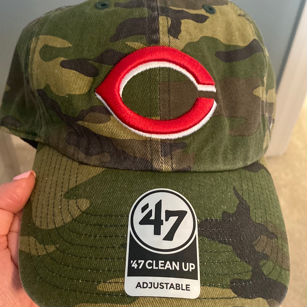 Cincinnati Reds Camo Hat